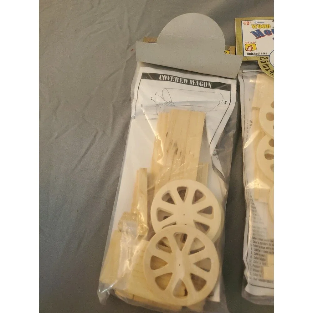 7 Vtg Wood Model Kit Lot Wooden Cover Wagon Log Cabin Sealed Read Gattling Buggy
